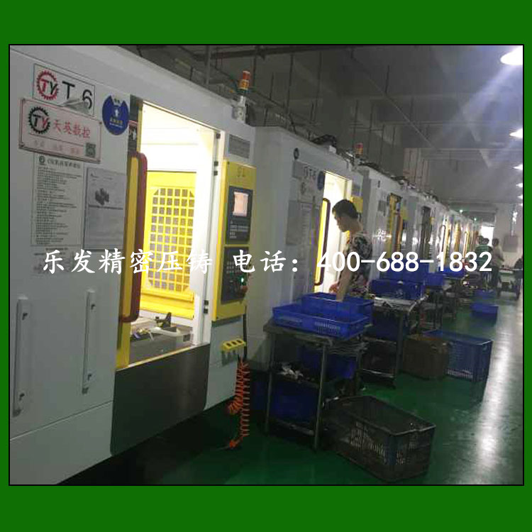 厂家直销爆款减压玩具指尖陀螺 大量成品现货 厂家直销爆款减压玩具指尖陀螺 大量成品现货